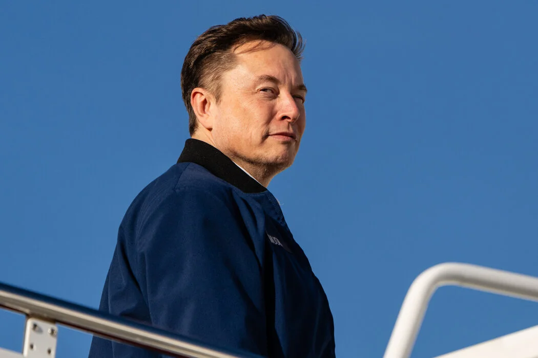 華爾街日報：&ldquo;退而不休&rdquo;的貝佐斯與馬斯克踏入&ldquo;同一條河流&rdquo;